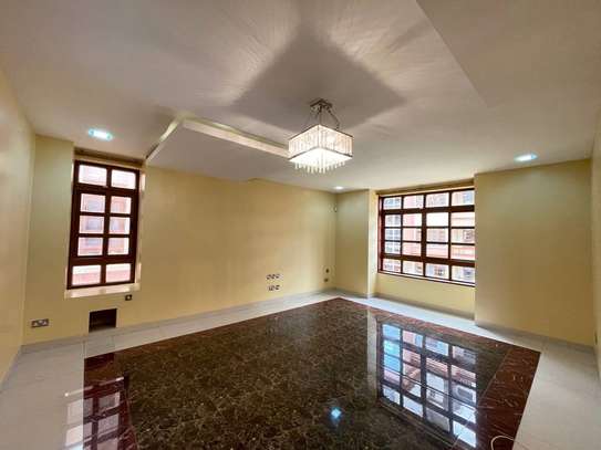 4 Bed Apartment with En Suite in Lavington image 4