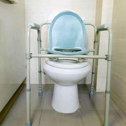 Portable Toilet Chair For Elderly Sick Prices In Kenya in Nairobi