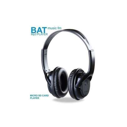 BAT Music SD Card Headphones With FM - Black image 3