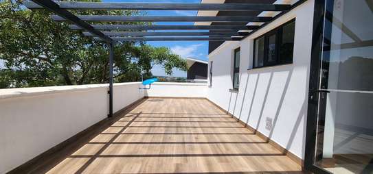 Townhouse in Kitisuru image 11