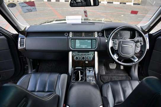 Range Rover Vogue 2015 image 7