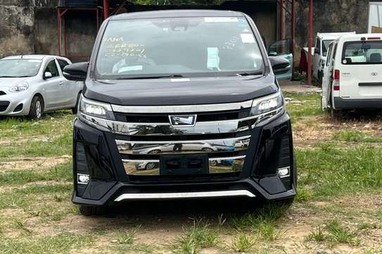 TOYOTA NOAH (WE ACCEPT HIRE PURCHASE) image 3