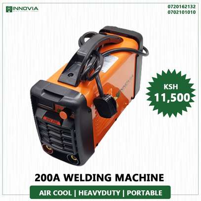 INNOVIA WELDING MACHINES 120A / 200A / 300A 3 PHASE image 1