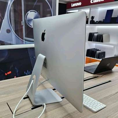Apple iMac 27 5K Display Early 2019 image 1
