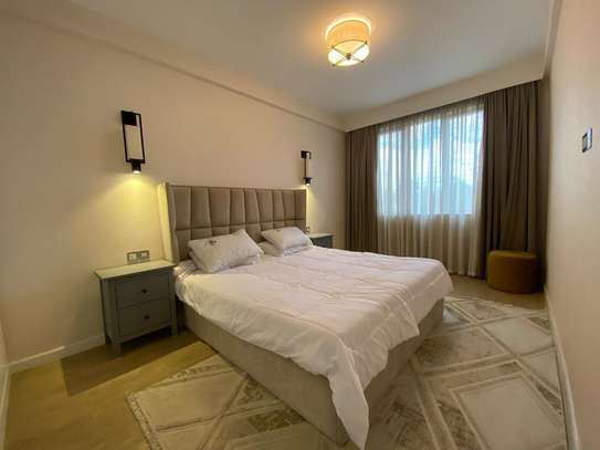 Furnished 1 Bed Apartment with En Suite in Riverside image 9