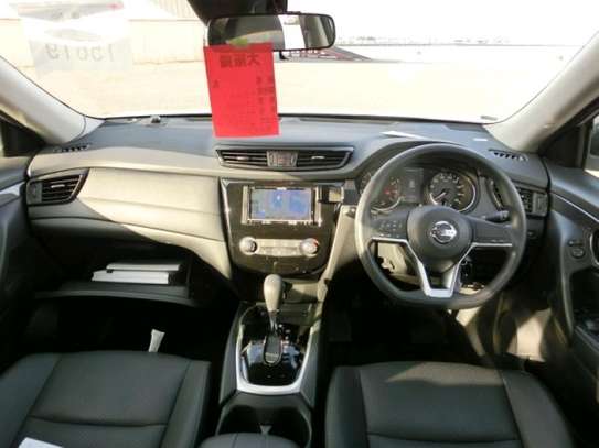 Nissan X-trail image 5