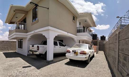 5 Bed Townhouse with En Suite at Ridgemount Court image 27