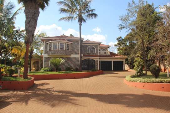 5 Bed House with En Suite in Thika Road image 5