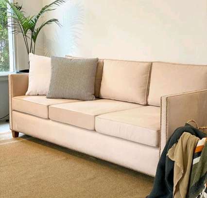 Modern 3-seater Sofa image 1