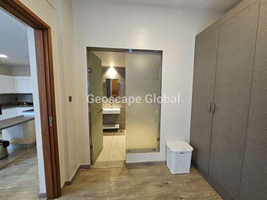 Furnished 1 Bed Apartment with En Suite in Kileleshwa image 6