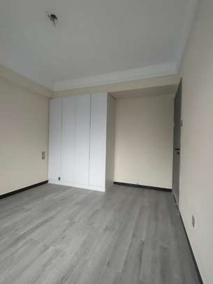 Serviced 2 Bed Apartment with En Suite at Kindaruma Road image 6
