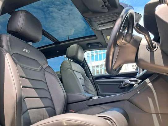 VOLKSWAGEN TOUAREG image 5