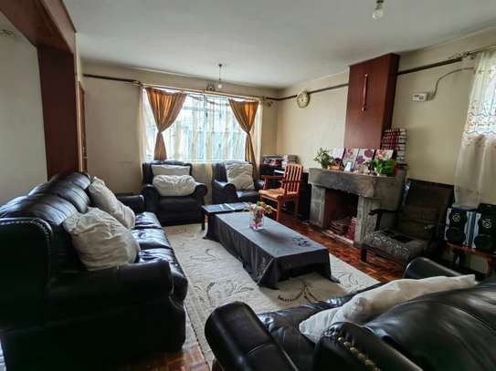 4 Bed Townhouse with En Suite at Near Boma Hotel image 5