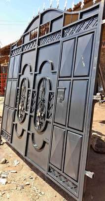 Top steel modern sliding gates image 12