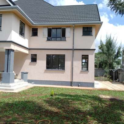5 Bed House with En Suite at Garden Estate image 9