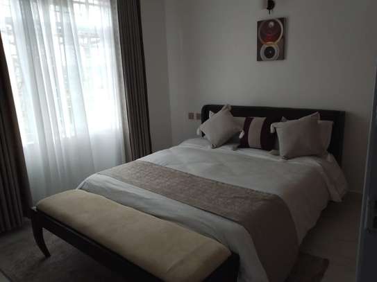 2 Bed Apartment with En Suite in Naivasha Road image 6