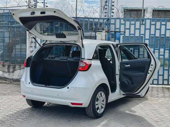Honda fit 2020 1300cc 2wd image 10