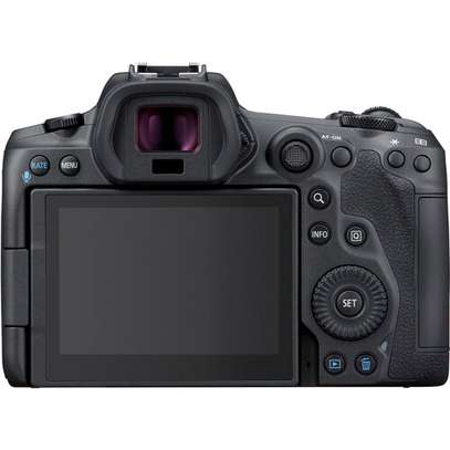 Canon EOS R5 Mirrorless Camera image 2