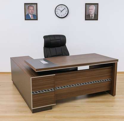 1.8 Modern Executive Imported Boss’s Office Desk image 2