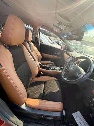 Honda Vezel Hybrid redwine 2018 image 5