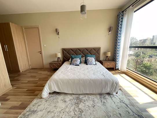 4 Bed Apartment with En Suite in Parklands image 25