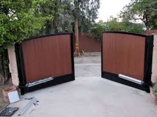 home private residential swing gate supplier in kenya image 1