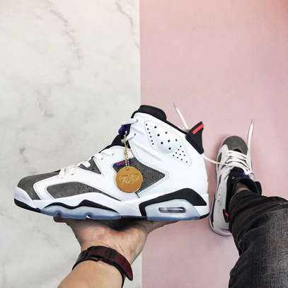 Lace up jordan on sale 6