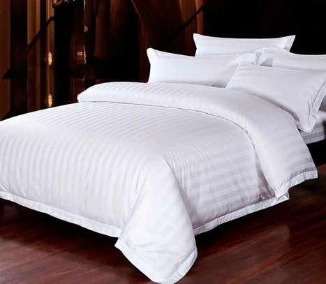 Pure cotton duvet cover with one bedsheet and 2 pillowcases image 1