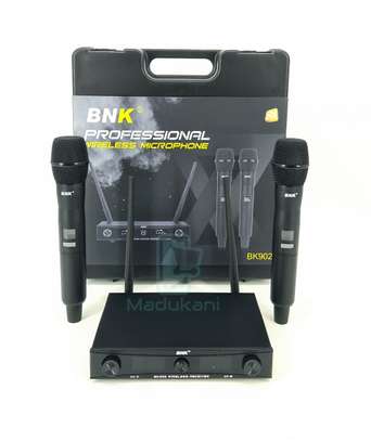 BNK BK902 UHF Dual 2 Channel Wireless Microphone System image 4