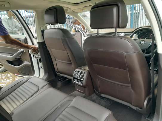 Volkswagen passat saloon sunroof leather seat 2017 image 6
