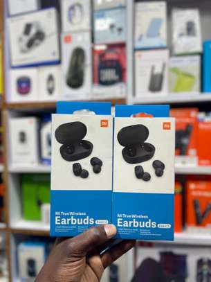 Xiaomi earbuds store harga