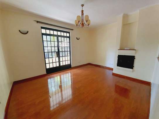 4 bedroom townhouse for rent in Lavington image 12