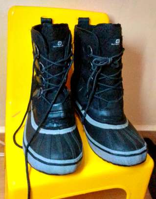Outbound Insulated Winter boots US size 9 image 4