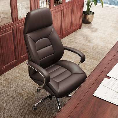Office Chair : Luxury Office Executive Chair image 3