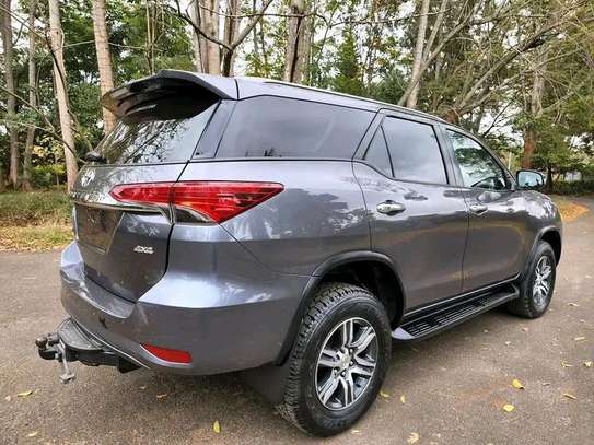 2016 Toyota Fortuner selling in Kenya image 9
