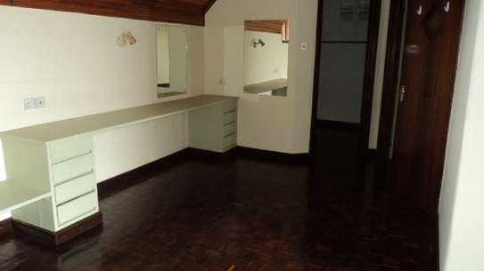 3 Bed Apartment with En Suite at Ndemi Lane image 11
