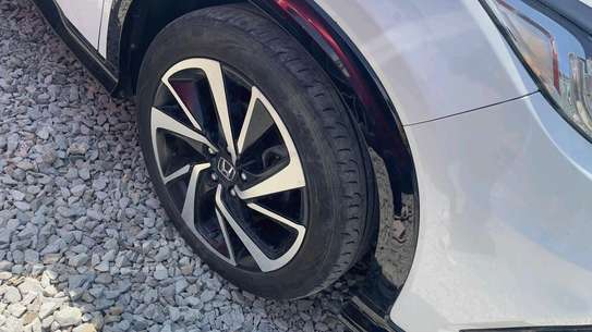 HONDA VEZEL RS 2018MODEL image 6