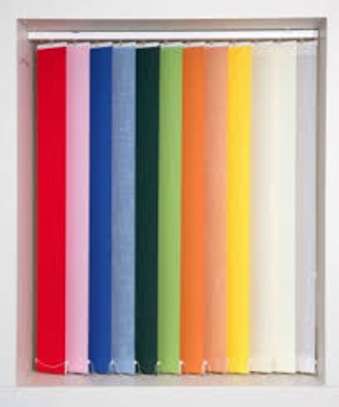 Window blinds available in different colors,Free instalation image 3