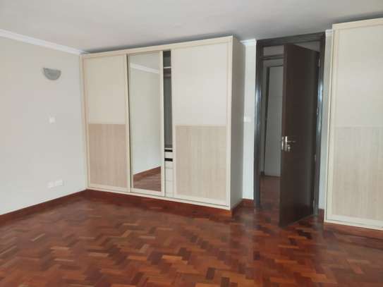 3 Bed Apartment with En Suite in Riverside image 14