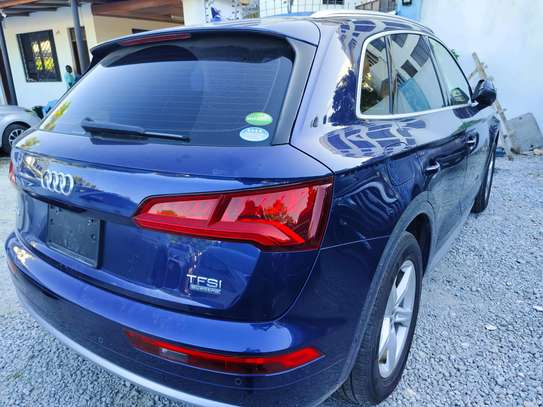 Audi Q5 Quattro blue 2017 image 16