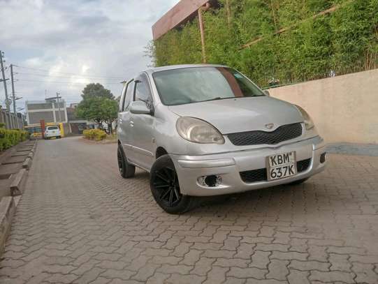 TOYOTA Fun cargo image 3