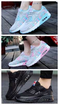 Ladies fashion sneakers collection image 3