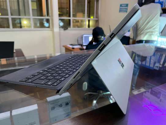 HP Elitebook 1030GB image 3