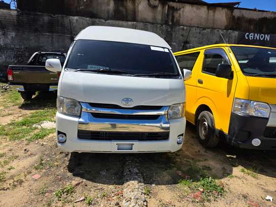 Toyota HiAce image 5