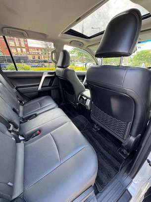 Toyota Land cruiser prado TX white 2017 image 7