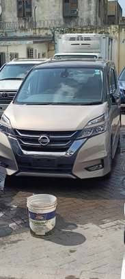 Nissan Serena highway 🌟🌟🌟🌟 Star 2018 Gold image 4