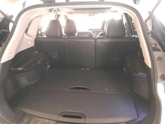 Nissan X-trail white sunroof 2wd 2016 image 4