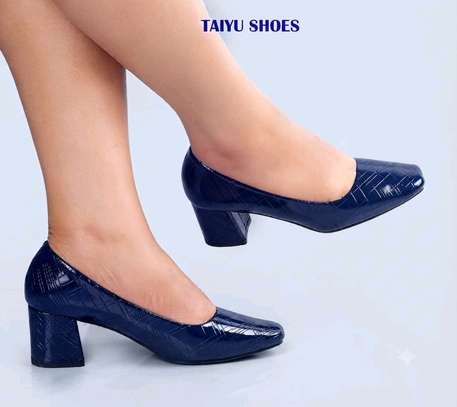 Ladies chunky heels image 4