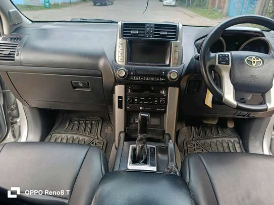 LAND CRUISER PRADO TXL DIESEL J150 SERIES image 12