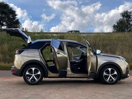 PEUGEOT 3008 image 7